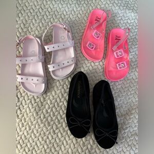 GAP Light Pink Heart Cutout Sandals for Kids Lot of 3 Girls 9/10